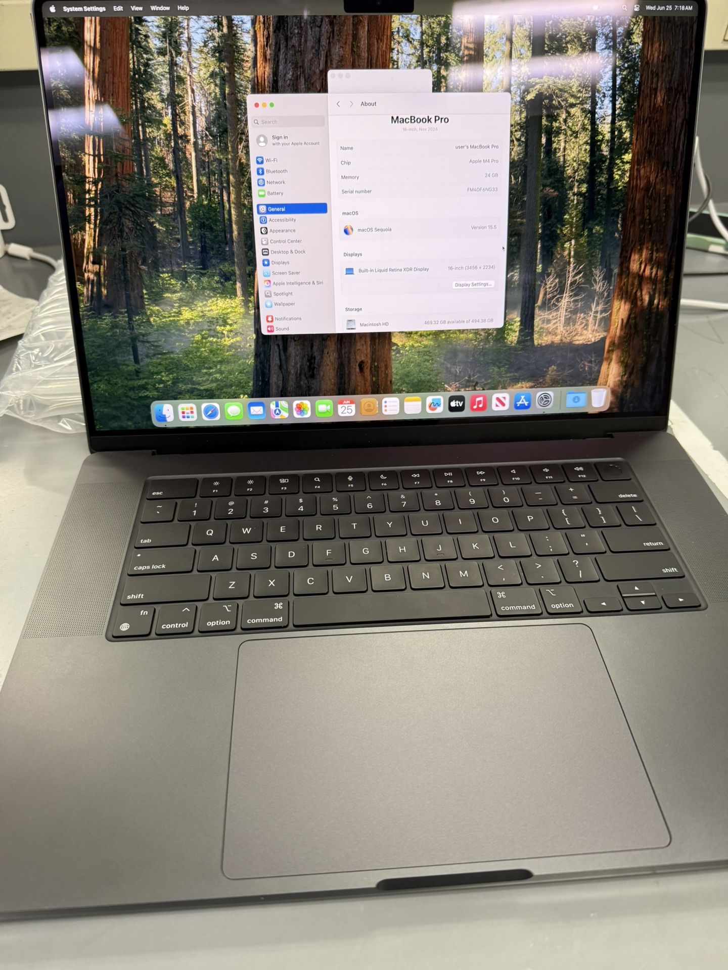 New Apple MacBook Pro 16” M4 Pro 24gb Ram AppleCare Plus