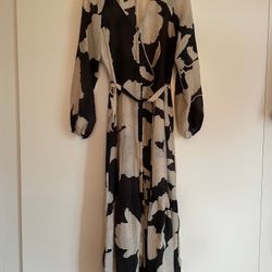 H&M Beige And Black Robe Dress Women