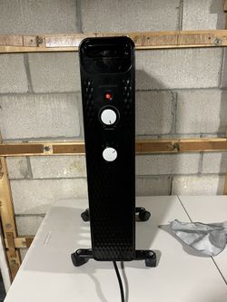 Black 1500-Watt Oil Filled Radiator Space Heater