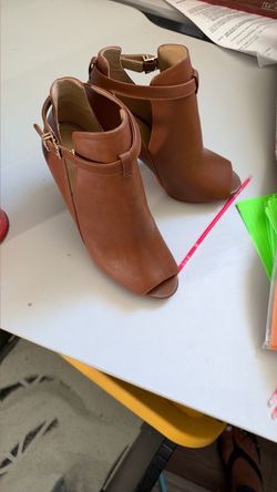 Michael kors size 6