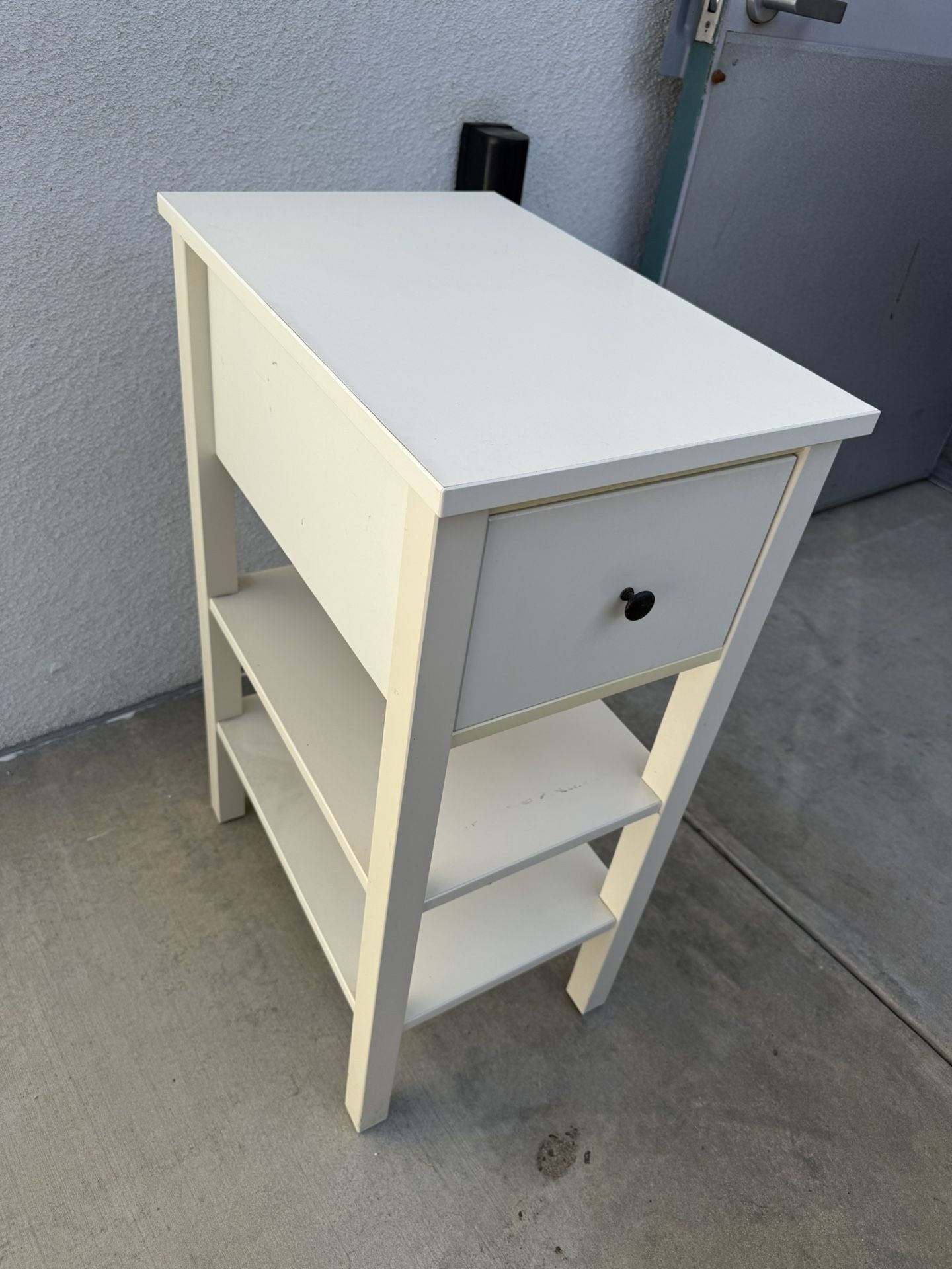White Decor Table With Drawer