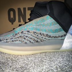 Yeezy QNTM Teal Blue Size 11