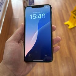 iPhone 11 Pro Max 64gb Factory Unlocked 