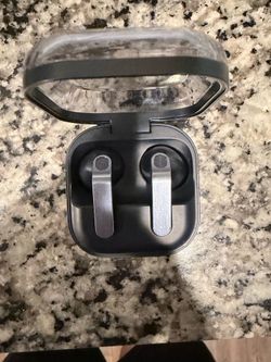 Samsung Galaxy Buds4 (Wireless earbuds)