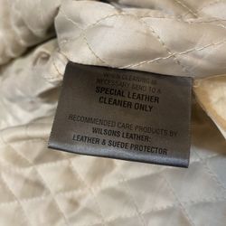 Size Medium Wilson’s Leather/ Suede Jacket