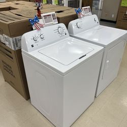 Traditional Washer And Dryer Kenmore New (REad)
