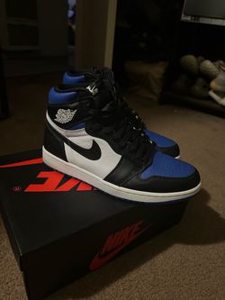Air Jordan 1 Retro High OG Royal Toe