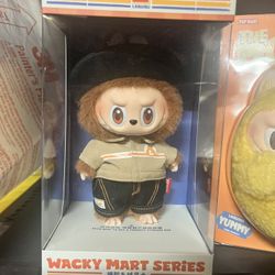 Pop Mart - The Monster - Labubu Wacky Mart Manager