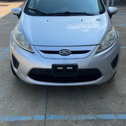 2011 Ford Fiesta