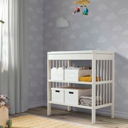 Best Seller Changing Table 