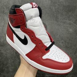 Air Jordan 1 Retro High OG 'Chicago' 2015