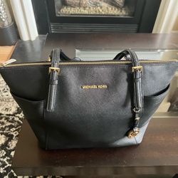 Micheal Kors Tote bag