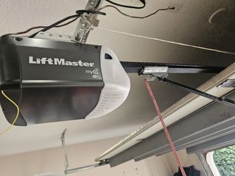 Lift Master Garage Opener