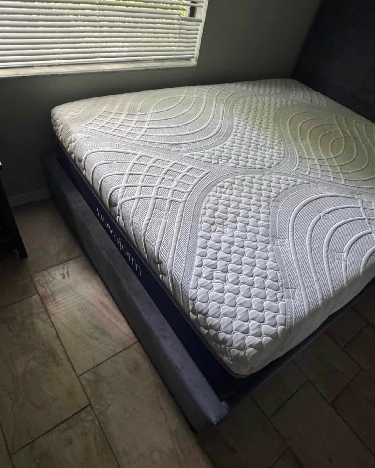 Queen Bed Frame + Mattress Included – Very Good Condition – $450