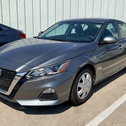 2020 Nissan Altima