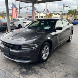 2021 Dodge Charger SXT 