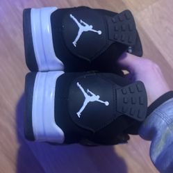 Jordan 4s
