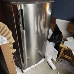 LG Mini Fridge
