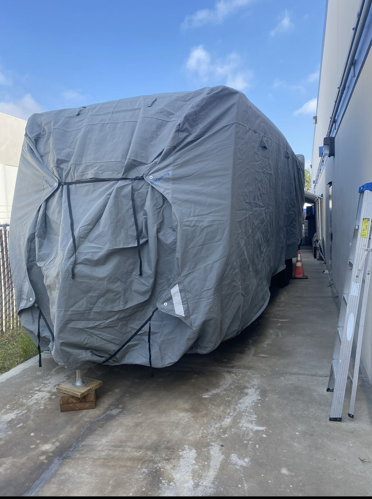 RVMasking Heavy Duty RV Cover Travel Trailer Cover