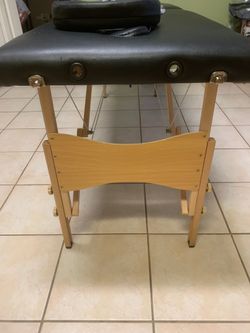 Massage table