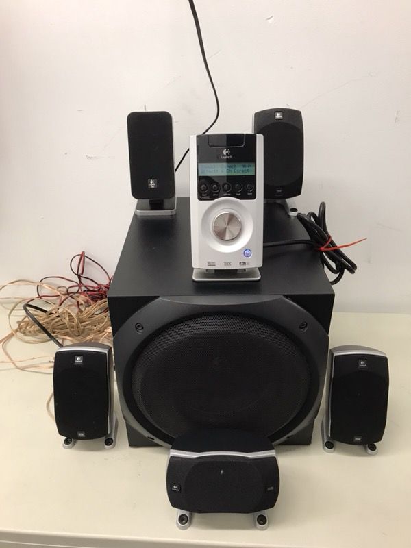 Logitech THX-Certified 5.1 Digital Surround Sound Speaker System for Sale in Chicago, IL - OfferUp