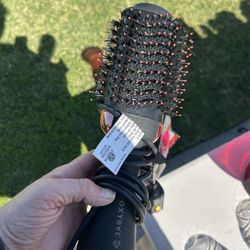 Blow Drying Brush 