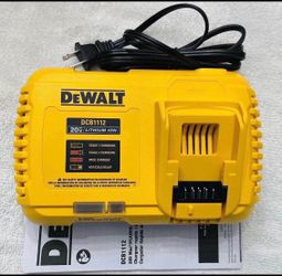 DeWALT 20V MAX 12 Amp Fast Charger DCB1112 - NEW