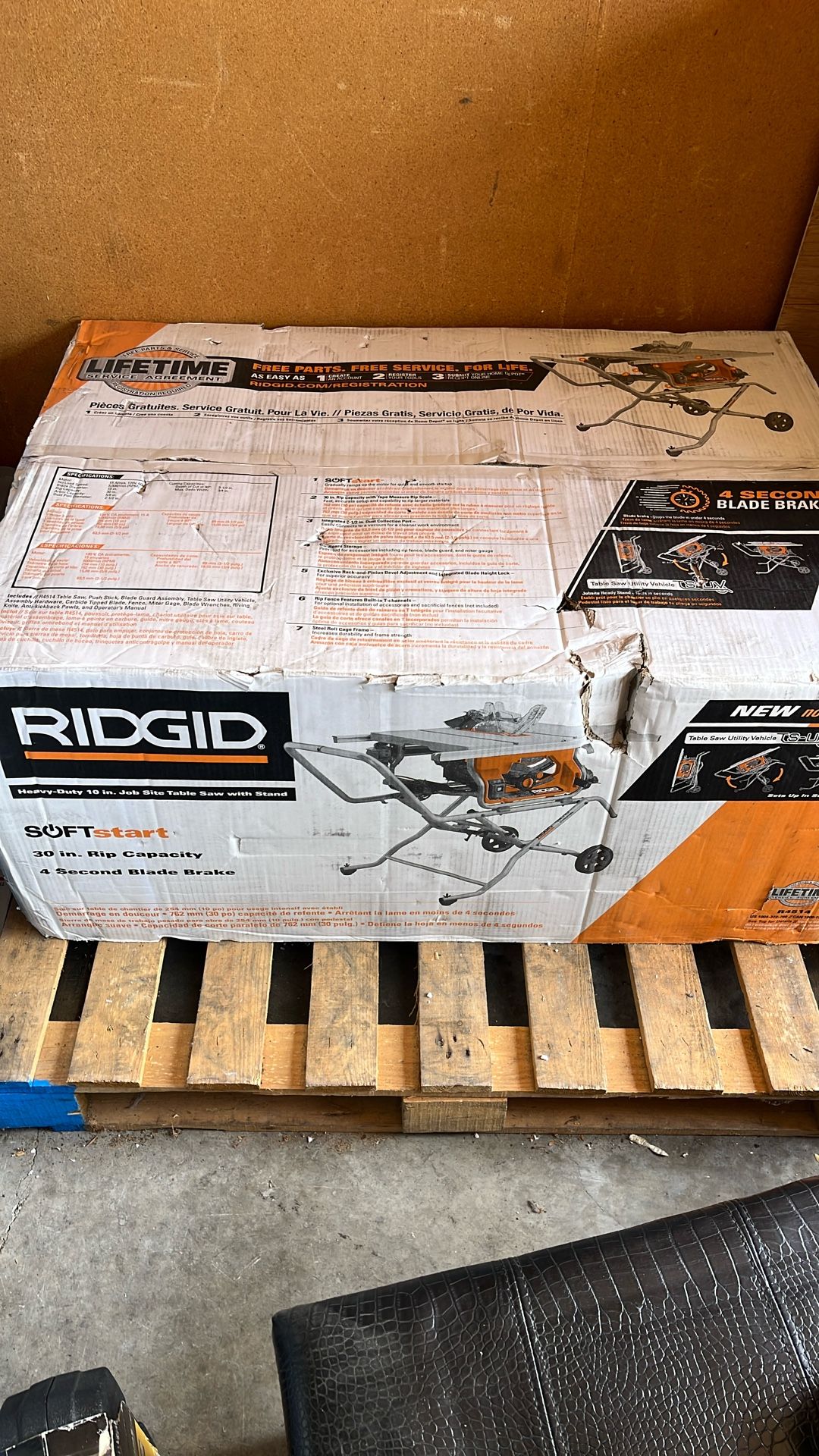 Ridgid 10” Site Table Saw with foldable Stand R4515 msrp $479