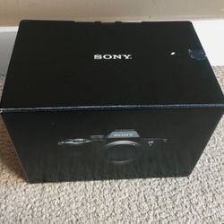 Sony Alpha a7 IV 33MP Mirrorless Camera - Black