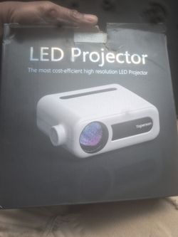 160$ led projector Toperson
