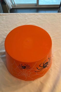 Halloween Spider Web Plastic Candy Container