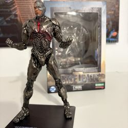 Kotobukiya ArtFX 1/10 Scale DC Justice League Cyborg