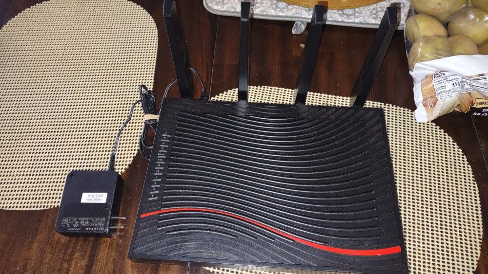 Nighthawk X4S Router 