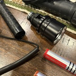 Dive Light Needs Battery Charger