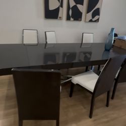 Dining table $400