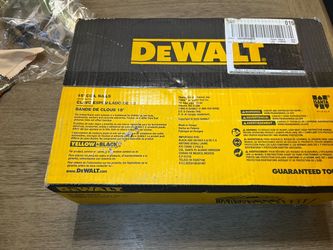 15° coil nails dewalt box of 3600 pcs.