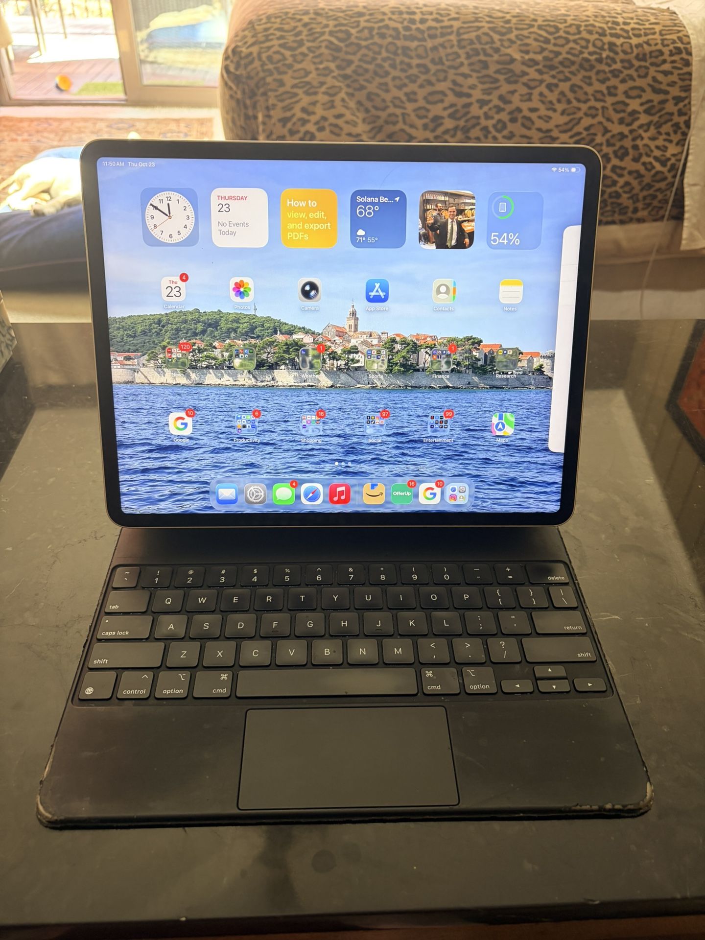 Apple Magic Keyboard - Black - 12.9” iPad