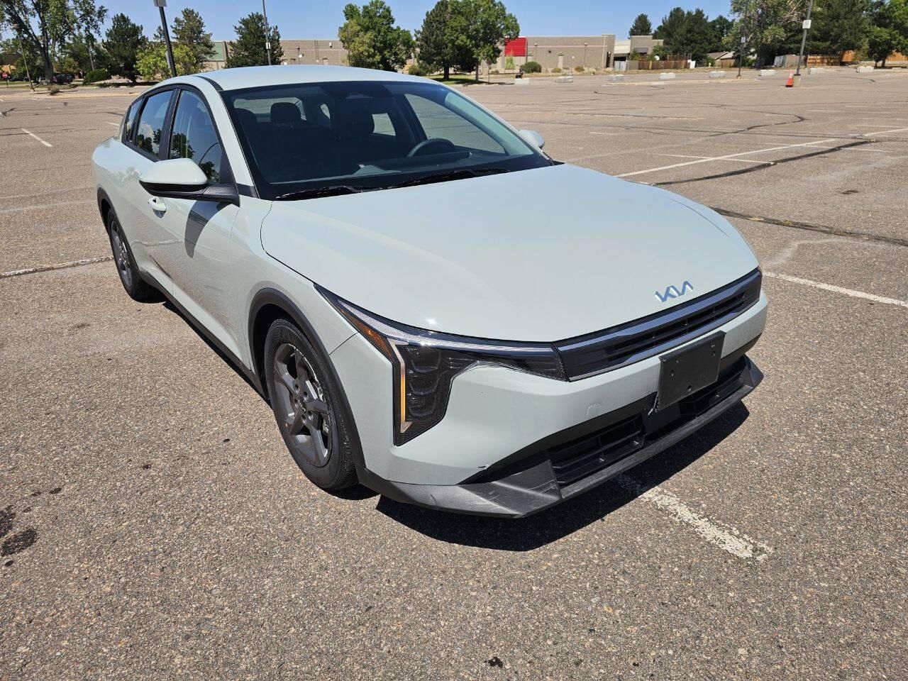 2025 Kia K4