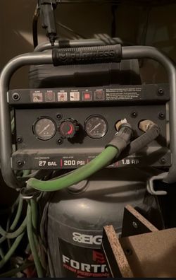Fortress air compressor 27 gal