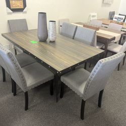 Dining Table And 6 Chairs 