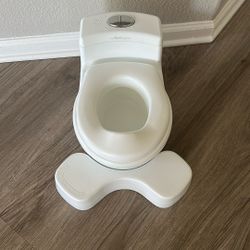 Potty training toilet