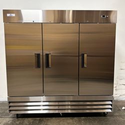 NSF Stainless Steel Reach-In Commercial 3 door freezer CFD-3FF