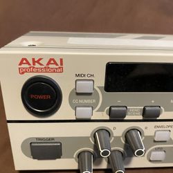 Akai MFC-42 In Excellent condition 