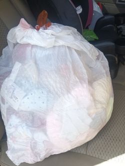New born 0-3/ 3-6months baby girl clothes and nb diapers