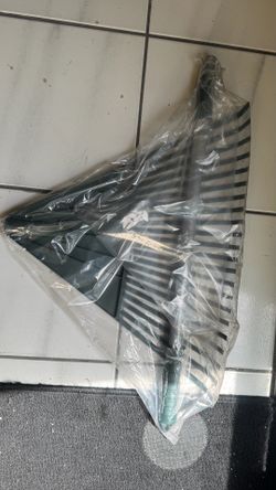 New Large Plastic Leaf Rake – Yard & Garden Lawn Tool
