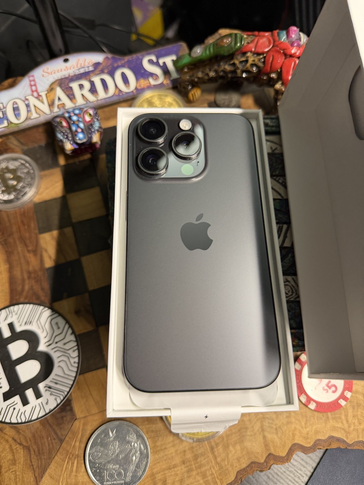 Iphone 15 Pro 256GB Black Unlocked Any Carrier