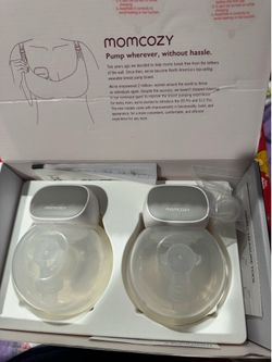 Momcozy wearable breast pump