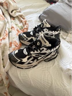 Balenciaga runner size 8us men
