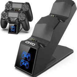 🆕️ PLAYSTATION PS 4 CHARGING STATION. CHARGES 2 CONTROLLERS AT ONE TIME