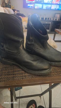 Ariat boots  # 11.5